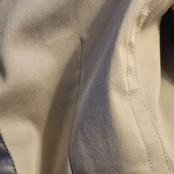 Cabi Women’s Beige Blazer Size S Tailored Neutral Quiet Luxury Power Layer Fall - Picture 10 of 16